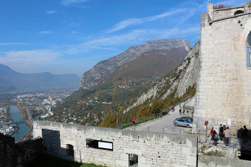 grenoble-bastille-parking