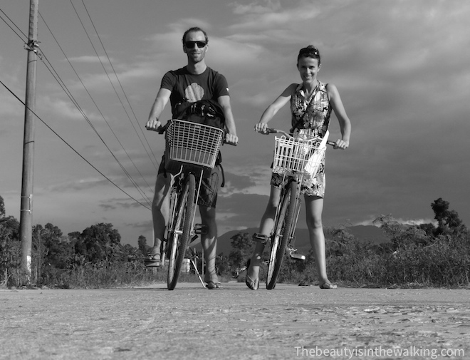 Erik et Véronique de The Beauty is in the Walking (Phong Nha)