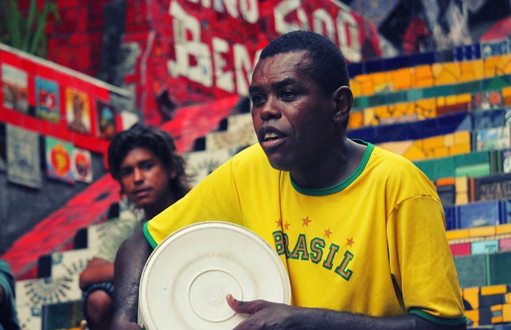 musicien brésilien à Rio